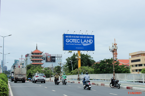 Top 4 Vị Trí Bảng Quảng Cáo Chuyên Nghiệp & Ấn Tượng Để Nâng Tầm Thương Hiệu