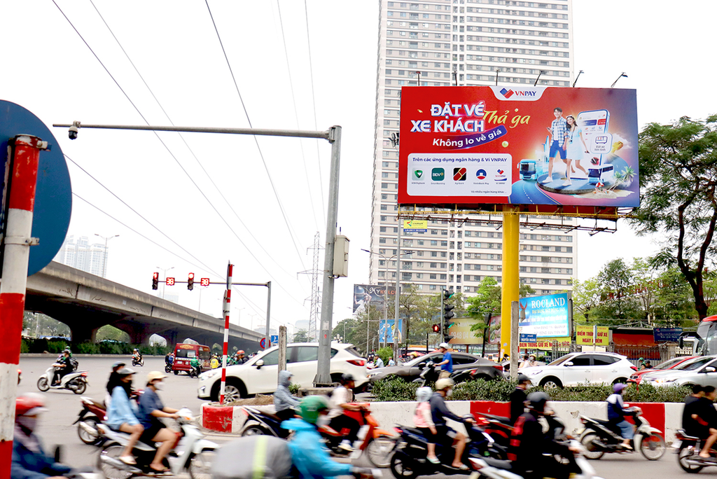 Xu hướng quảng cáo ngoài trời 2025 - Để thương hiệu bứt phá