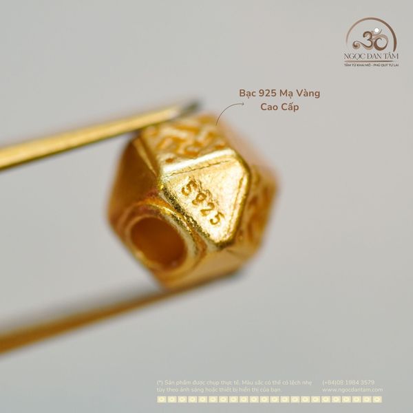 Charm Bát Giác Chữ Vạn