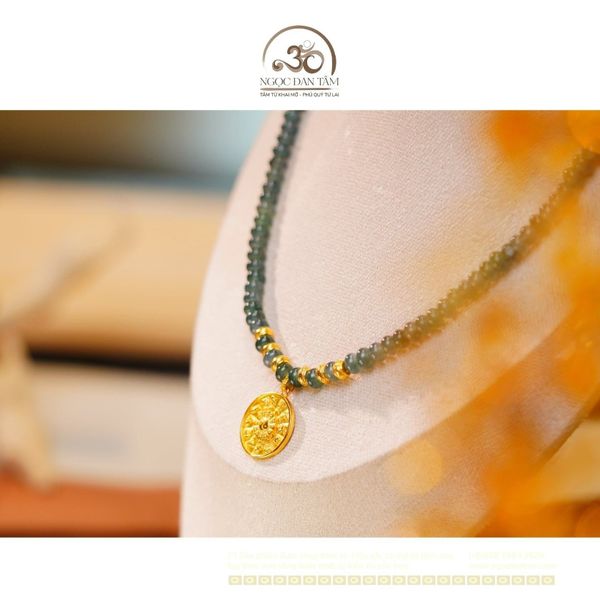 Hướng dẫn chọn quà tặng trang sức vu lan cho mệnh Mộc