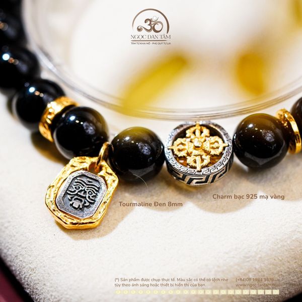 Vòng Tay Tourmaline Charm Bánh Xe Pháp Luân Nhỏ