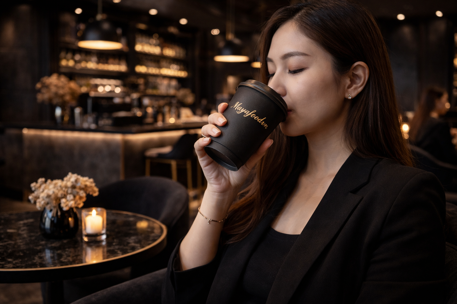 MÀU SẮC – LOGO – BAO BÌ: SỰ THẬT VỀ THỨ THỰC SỰ QUYẾT ĐỊNH THƯƠNG HIỆU QUÁN CAFE
