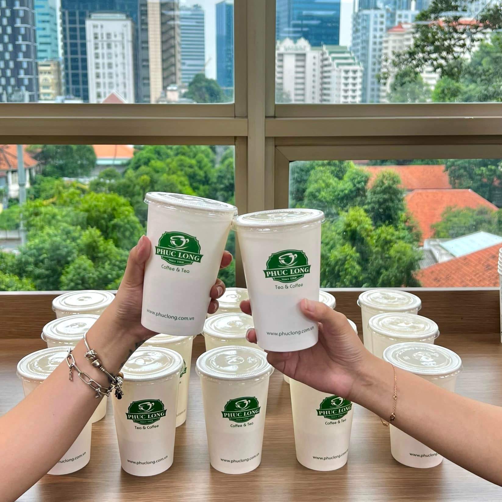 CÁCH PHÚC LONG DÙNG MÀU XANH VÀ BIỂU TƯỢNG LÁ TRÀ ĐỂ ‘KHÓA’ TÂM TRÍ KHÁCH HÀNG