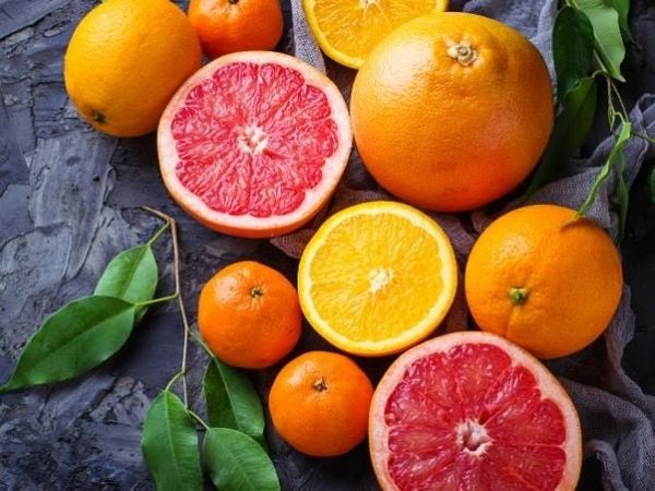 Trái cây giàu vitamin C và chất xơ như Cam Quýt Bưởi