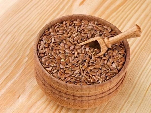 Hạt lanh giàu Omega-3 và chất chống oxy hóa.