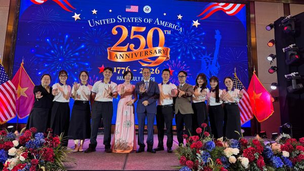Đội ngũ Klever Group tại sự kiện 250 năm Quốc Khánh Hoa Kỳ