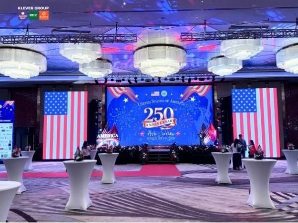 Sự kiện 250 năm Quốc Khánh Hoa Kỳ