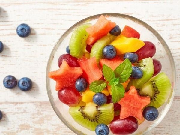 Kiwi, việt quất, nho bổ sung vitamin và chất chống oxy hóa