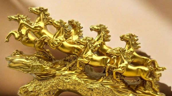 Biểu tượng ngựa trong phong thủy: Ý nghĩa sâu sắc và cách khai vận năm 2026