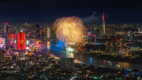 Cập nhật danh sách 17 địa điểm bắn pháo hoa Tết ở Hồ Chí Minh 2026 mới nhất