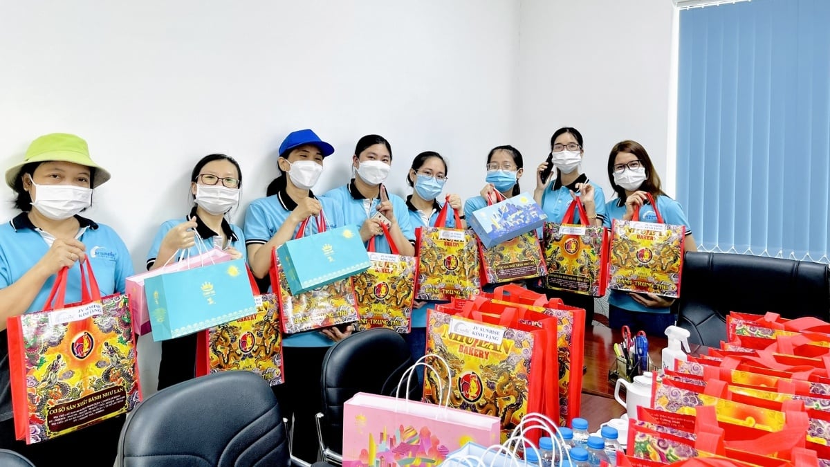 Tổng hợp 50+ lời chúc Trung thu cho nhân viên tinh tế và ý nghĩa