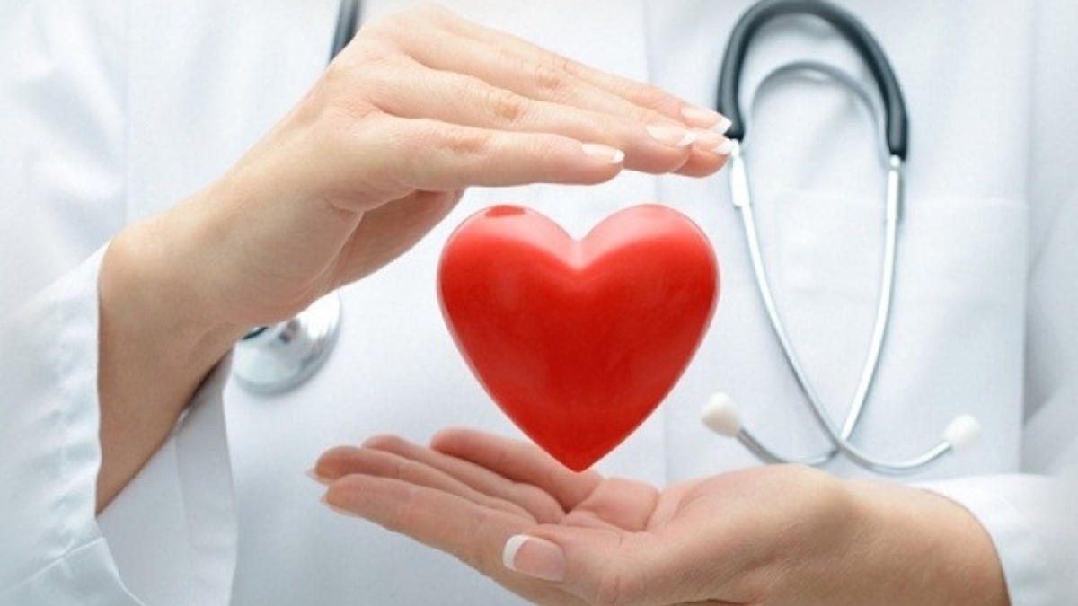 Quà tặng ngành y tế: 10+ gợi ý ý nghĩa và thiết thực