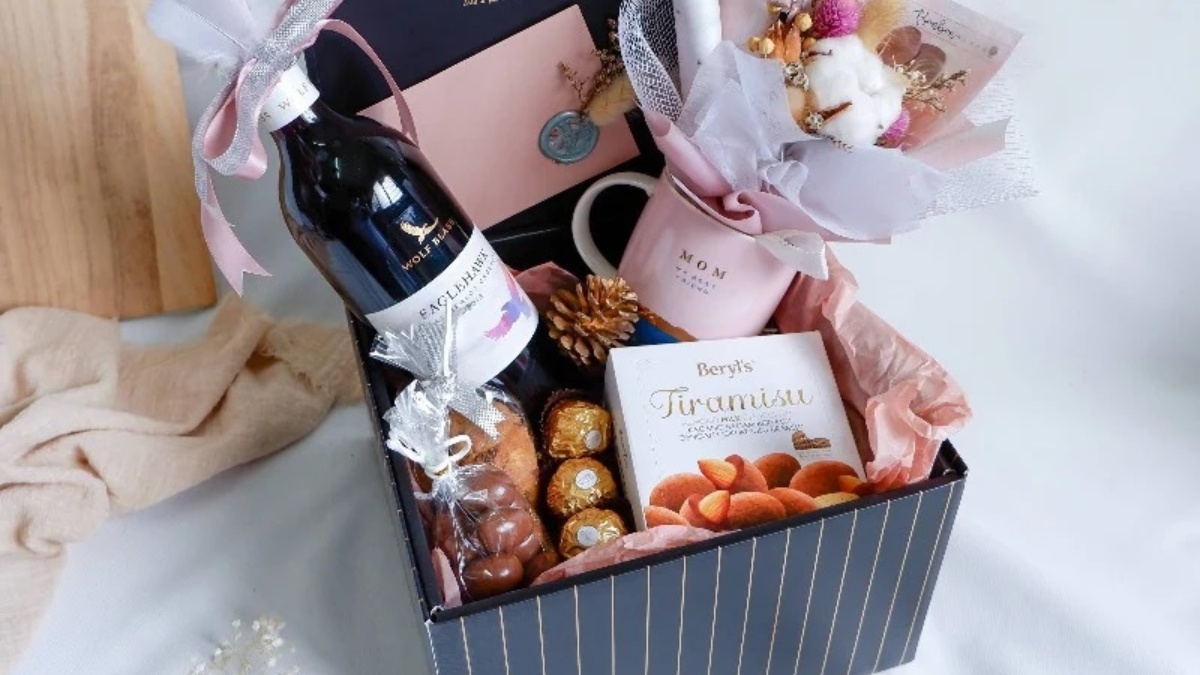 Điểm mặt 15 món quà Tết tặng sếp nữ tinh tế và khẳng đỉnh đẳng cấp