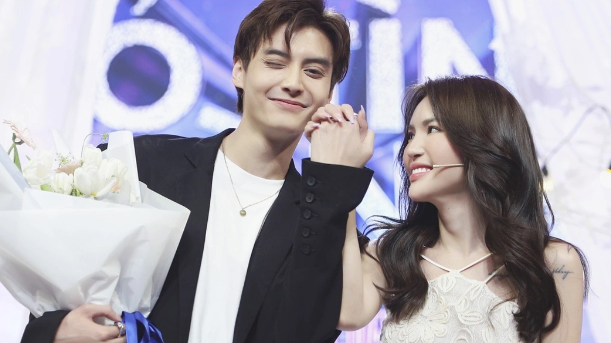 Tỏ tình nên tặng quà gì? 18 món quà tinh tế giúp bạn ghi điểm chân thành