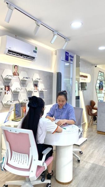Tư vấn đúng nhu cầu không bán theo giá Tư vấn đúng nhu cầu không bán theo giá