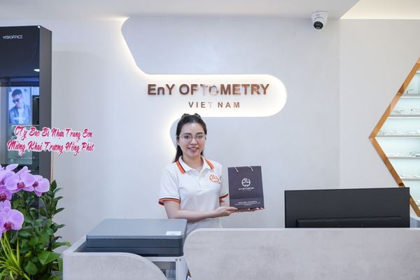 Chính sách bảo hành rõ ràng đi kèm với dịch vụ hậu mãi chuyên nghiệp Chính sách bảo hành rõ ràng đi kèm với dịch vụ hậu mãi chuyên nghiệp