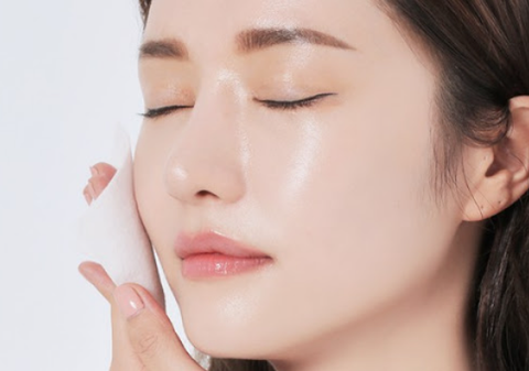 🧪Bùng nổ concept Anti-Acnes đa tầng: Xu hướng Toner Acid kép BHA – LHA “làm sạch đa tầng” cho da mụn 2026