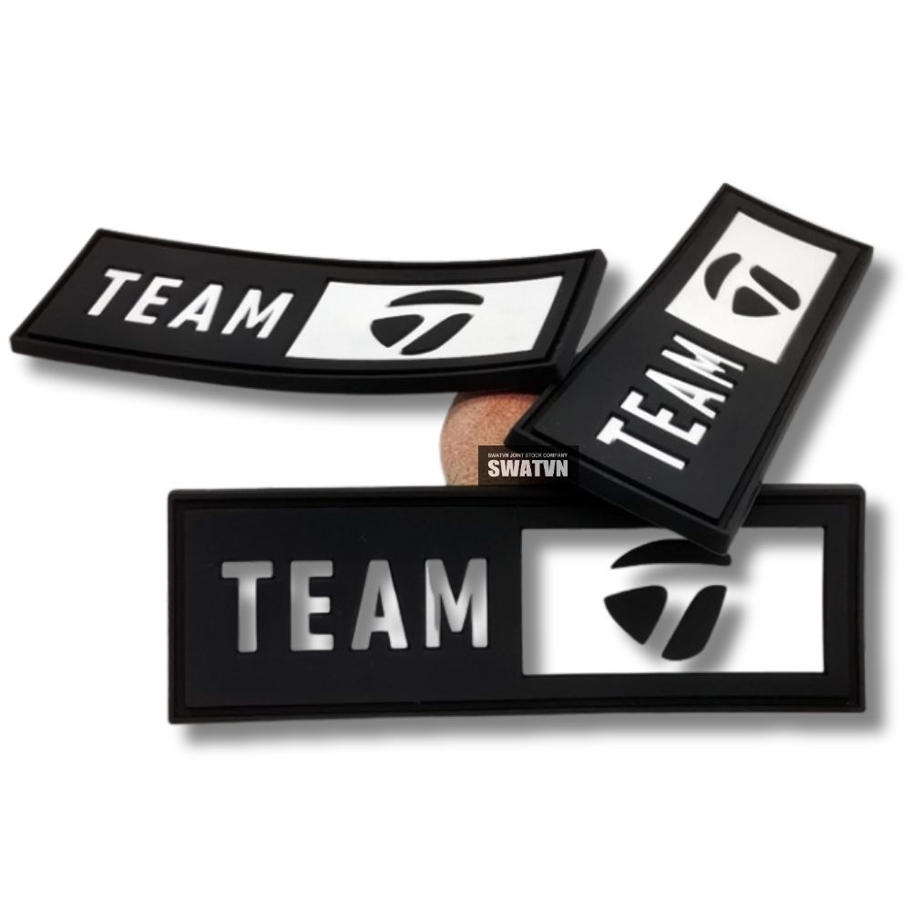 ỨNG DỤNG NHÃN MÁC IN LOGO BẰNG CAO SU TRONG MAY MẶC, BALO, TÚI XÁCH