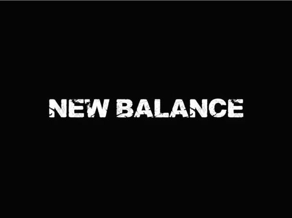 Review Gọng Kính New Balance - Thiết Kế Thể Thao, Đeo Cực Nhẹ