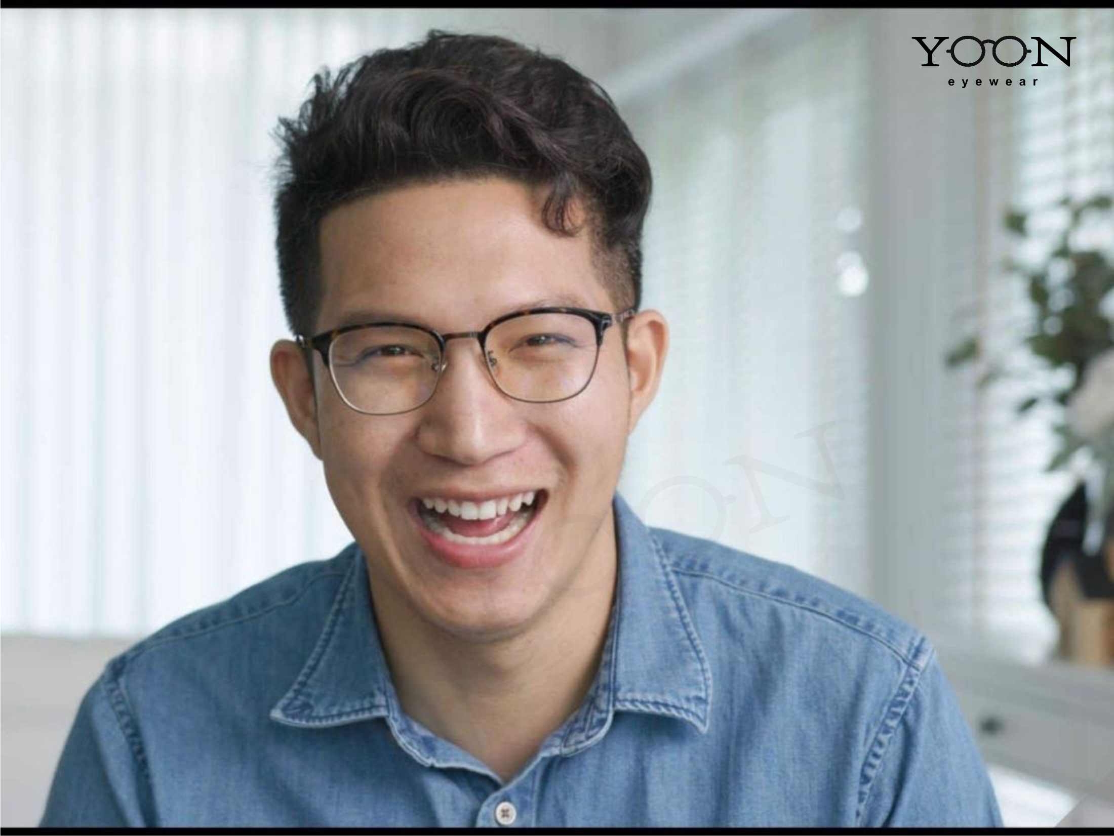 Bề Ngang Gọng Kính Phẳng Hơn