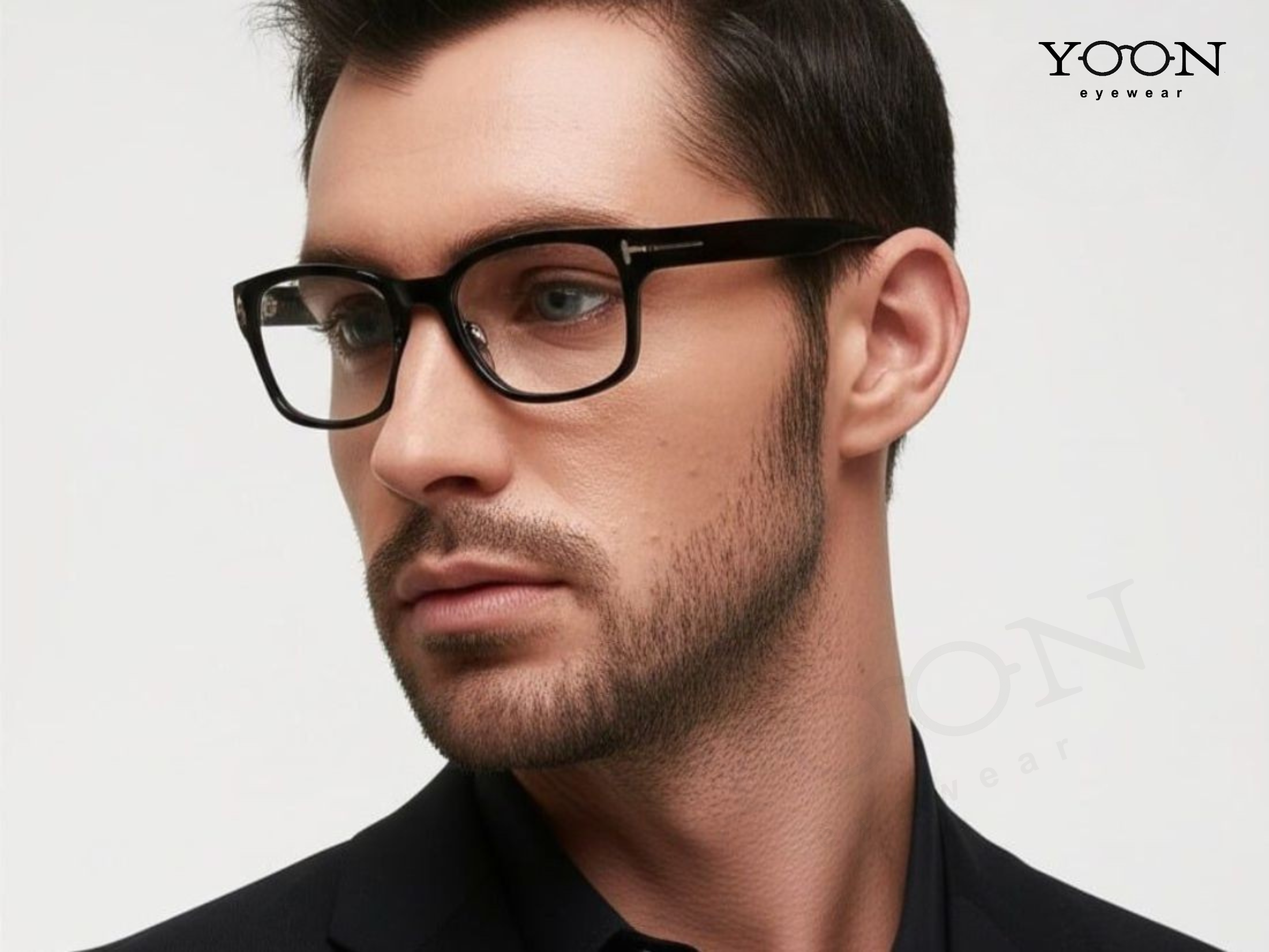 ĐẶC ĐIỂM NỔI BẬT CỦA KÍNH MẮT TOM FORD