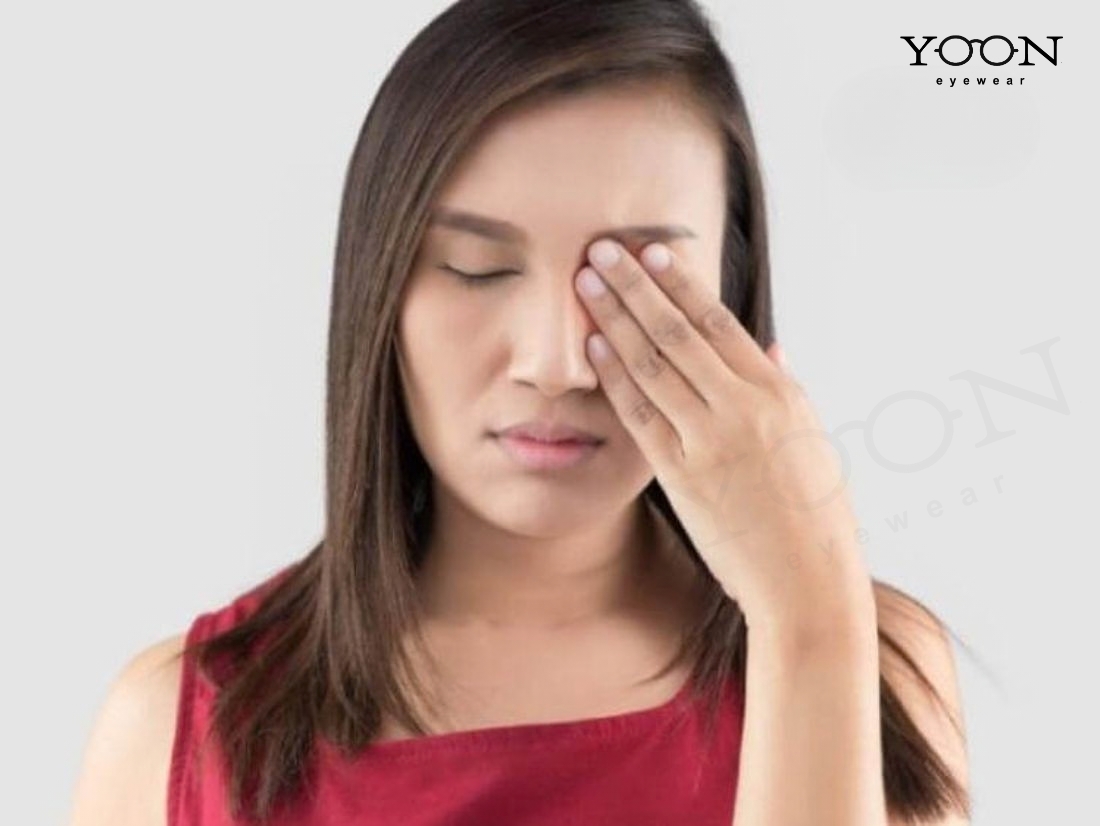 NGỨA MẮT VÀO BAN ĐÊM CÓ NGUY HIỂM KHÔNG?