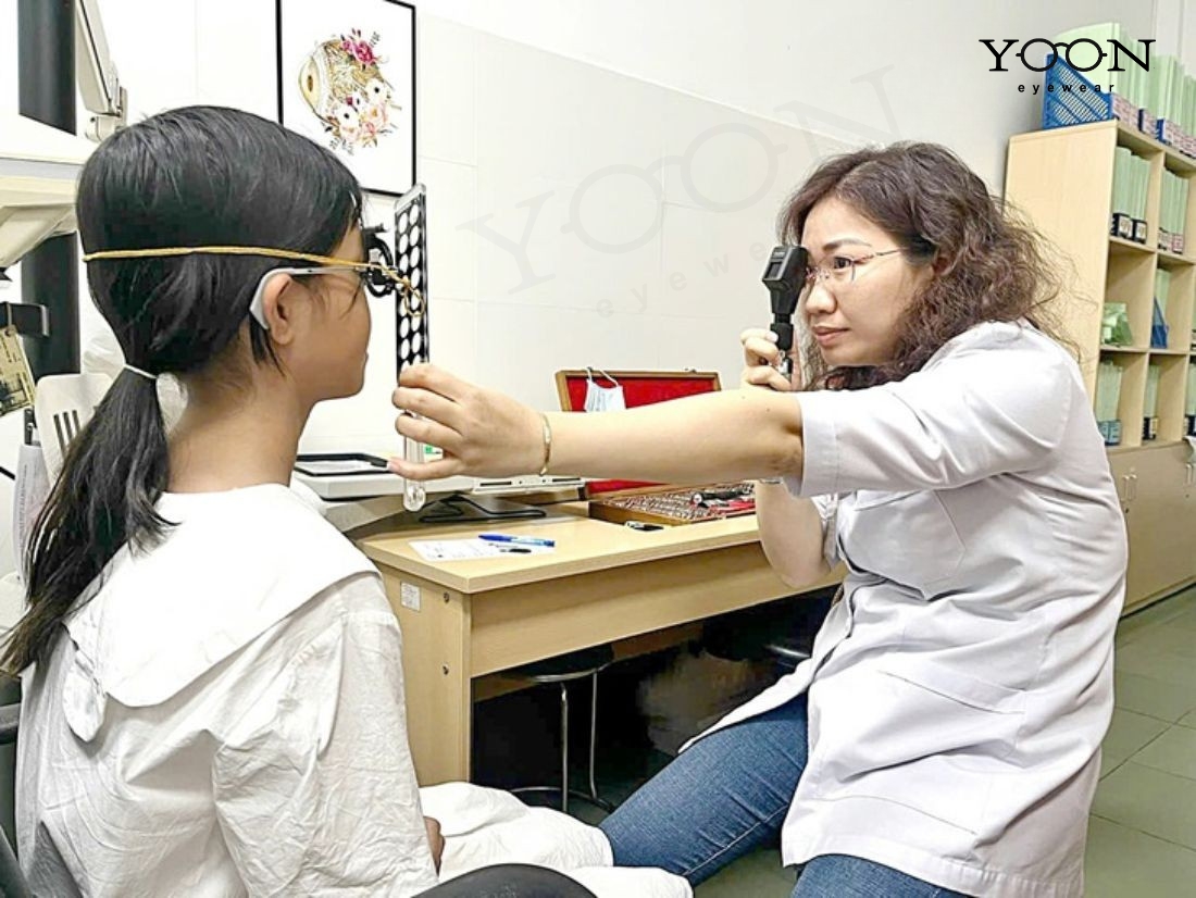 TÌM HIỂU VỀ CẬN THỊ Ở TRẺ EM
