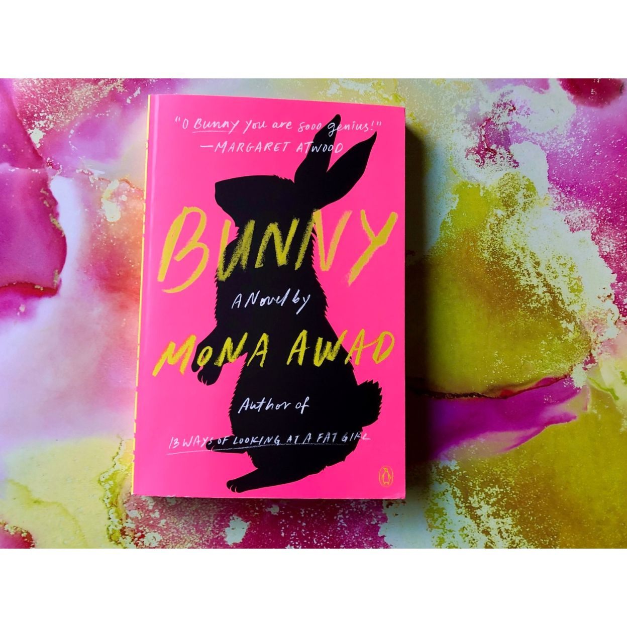 Bunny Và Cơn Ác Mộng Màu Hồng: Khi Sự Cô Độc Hóa Thành Quái Vật