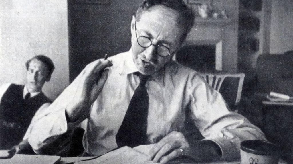 E.M. Forster: Văn Chương Là Cầu Nối Giữa Người Và Người