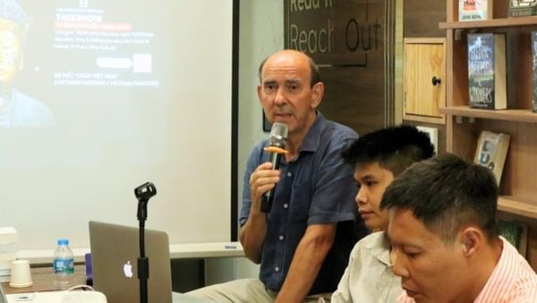 Ký Ức, Tâm Linh Và Con Người Việt Nam Qua Ống Kính Của Nicolas Cornet
