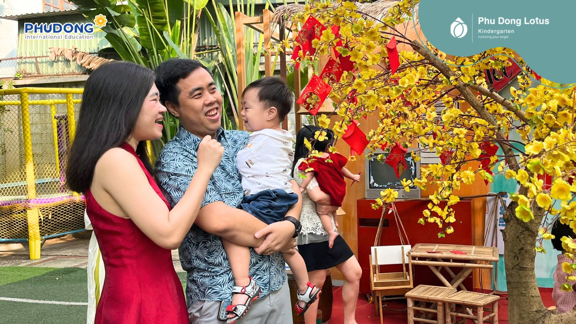 EM BÉ PHÚ ĐÔNG LOTUS CHÀO NĂM MỚI 2026