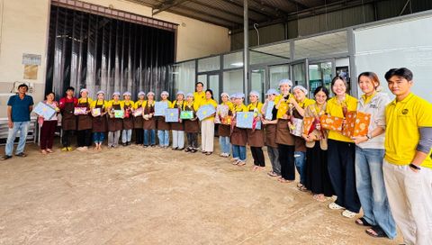 CÔNG TY TNHH MACCA ĐẮK LẮK – GỬI TRAO YÊU THƯƠNG NHÂN NGÀY PHỤ NỮ VIỆT NAM 20/10