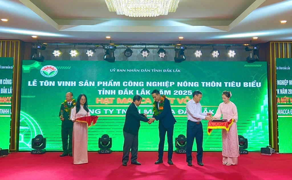 CHÚC MỪNG KAMINA: VINH DANH SẢN PHẨM NÔNG THÔN TIÊU BIỂU TỈNH ĐẮK LẮK NĂM 2025