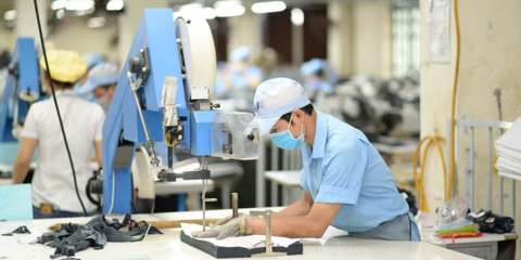 Áp lực kinh tế tuần hoàn từ EU và tương lai ngành may mặc Việt Nam