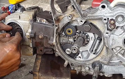 Xe máy bị ì khi lên ga – Nguyên nhân và cách xử lý