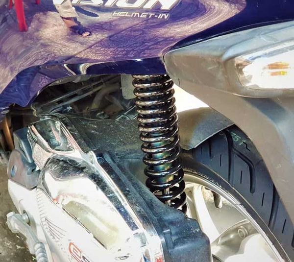 giam-xoc-sau-xe-vision-2019