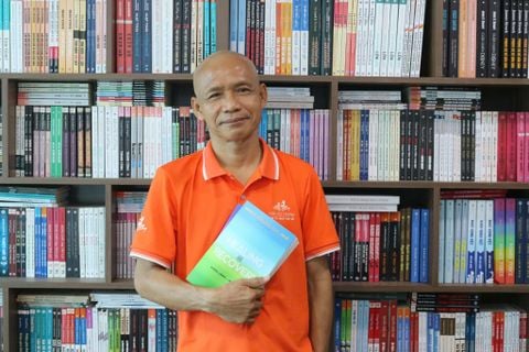 Mỗi Phường xã cần có một Thư viện, mỗi Bệnh viện, Cơ quan, Doanh nghiệp cần có một Tủ sách