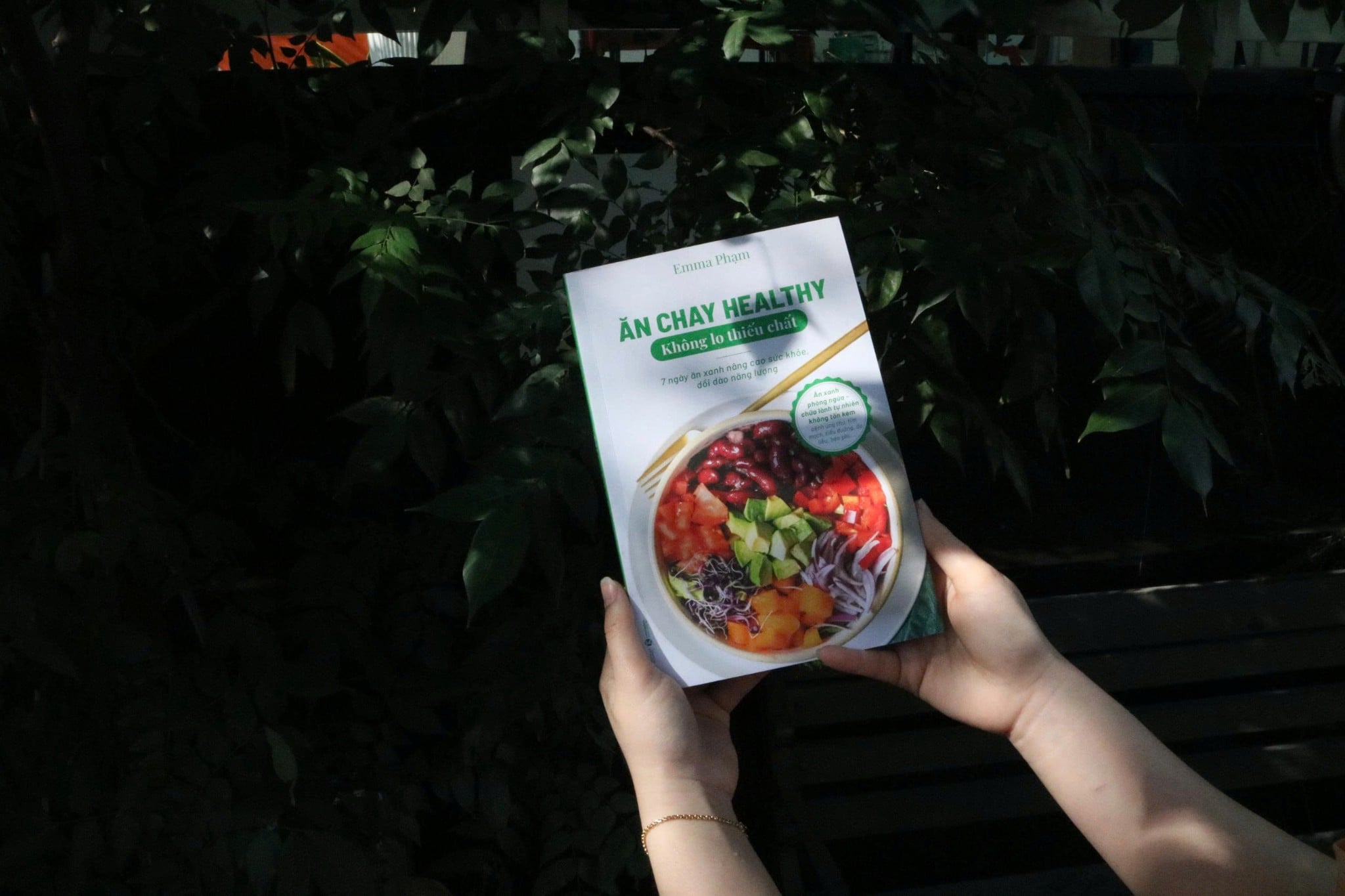 Cách nuôi dưỡng cơ thể nhẹ nhàng suốt một ngày