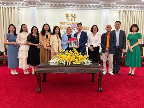 Thái Hà Books đón tiếp bà Claudia Kaiser - Phó chủ tịch Hội sách Frankfurt Đức tới thăm và làm việc tại Việt Nam