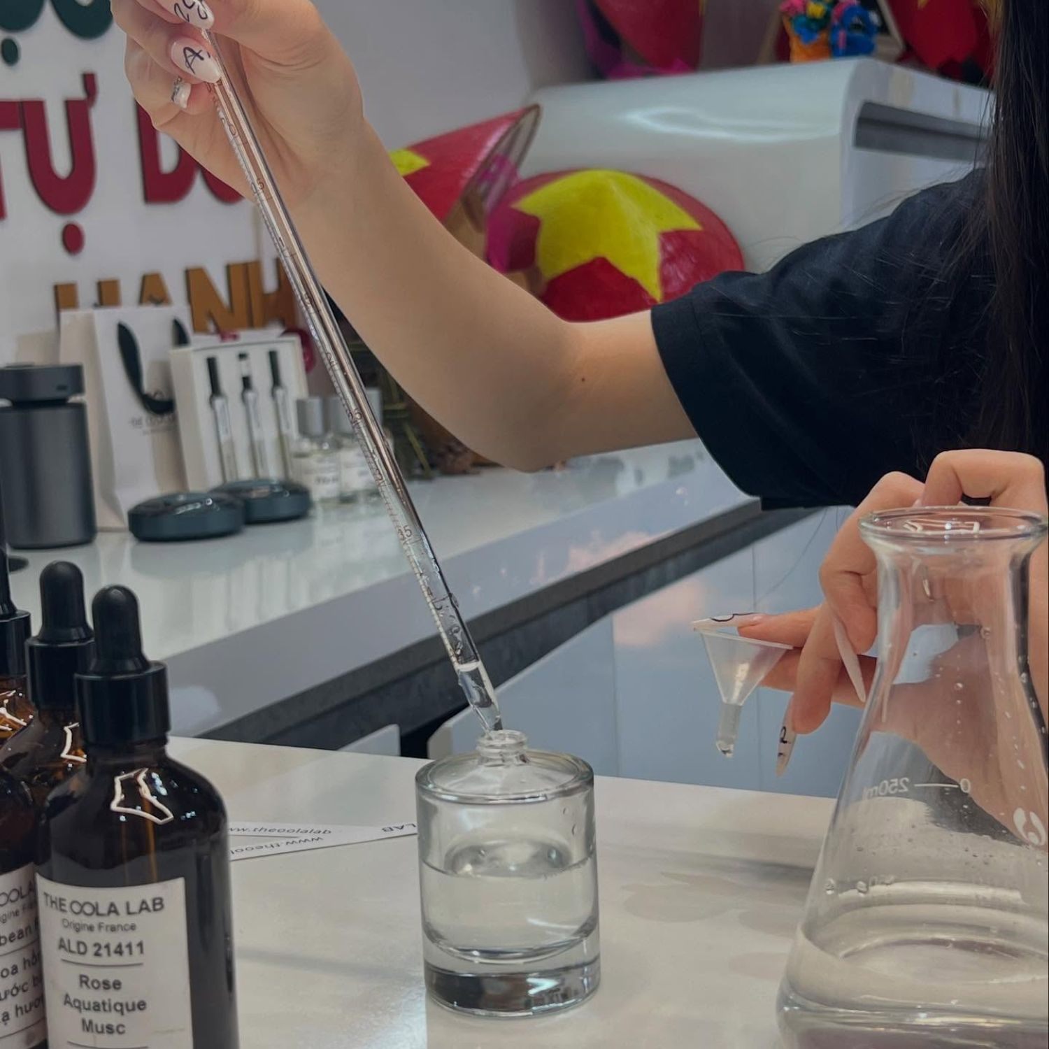 Cách Chọn Nốt Hương Chủ Đạo Khi Pha Chế Nước Hoa Cá Nhân