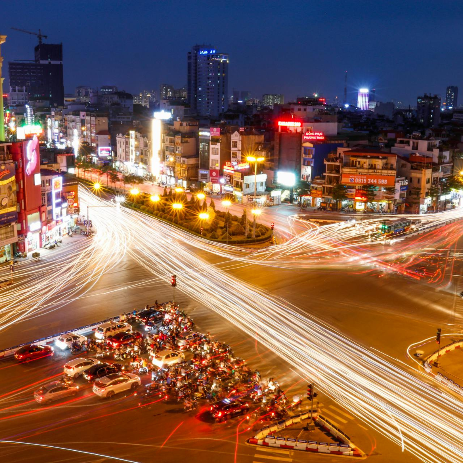 Du Lịch Hà Nội Về Đêm – Khi Thành Phố Không Ngủ