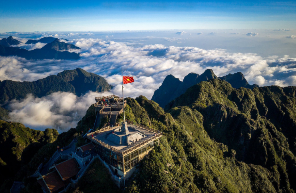 Tour Tây Bắc 5N4Đ: Hành trình rực rỡ sắc hoa qua miền di sản