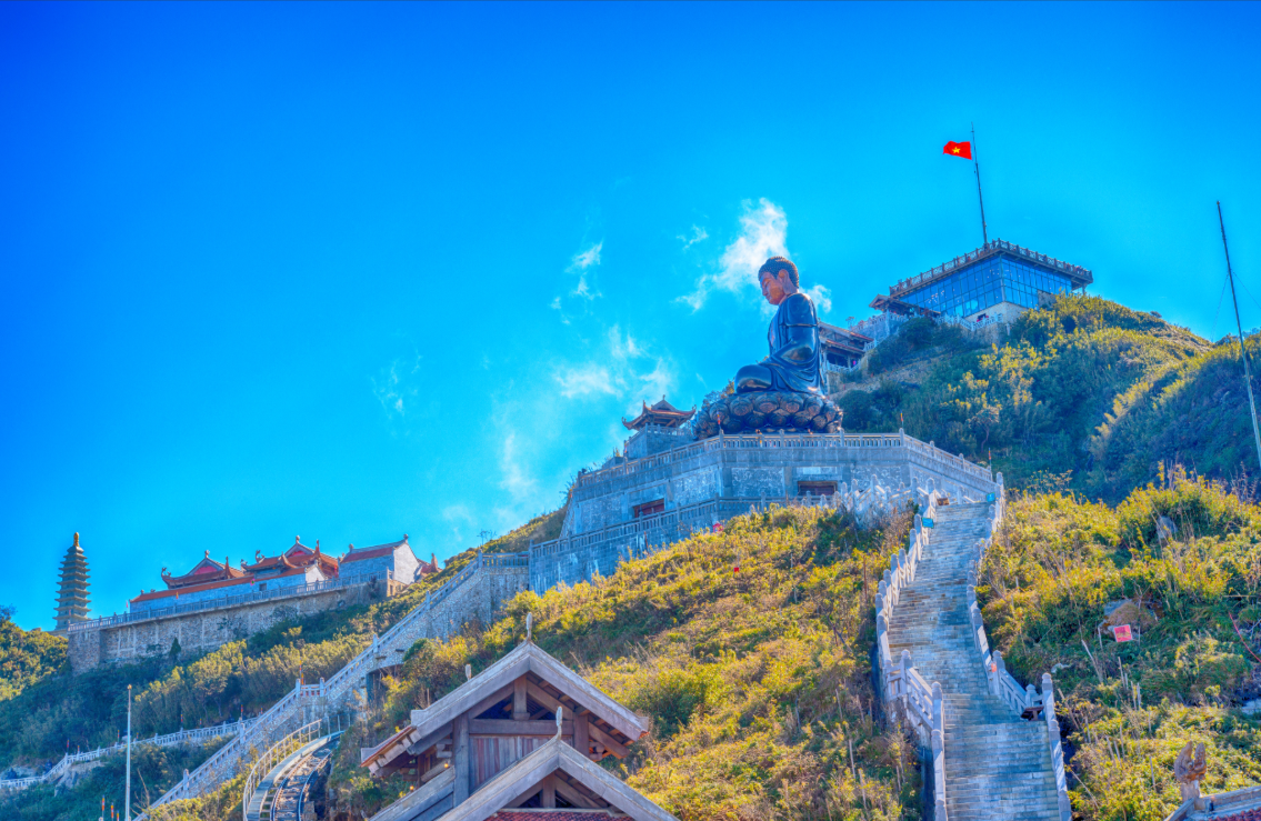 Tour Sapa - Y Tý 3N2Đ: Dấu ấn Việt Nam trên những tầng mây