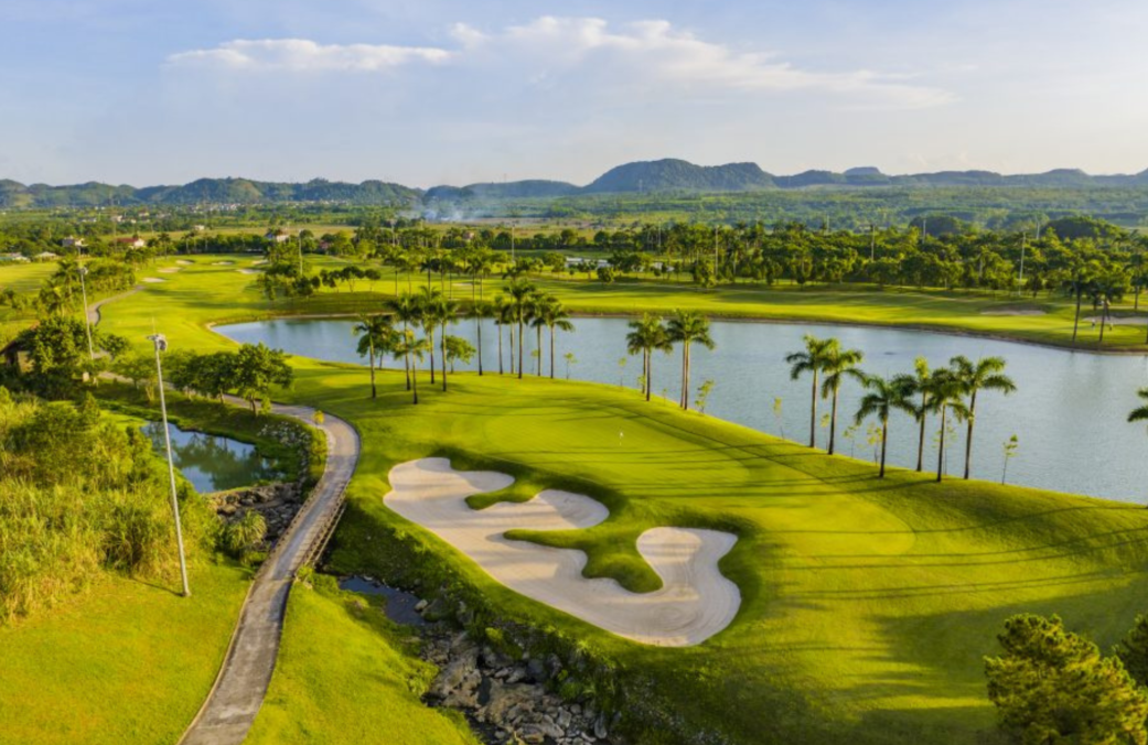 Tour Golf Hà Nội - Hạ Long - Tràng An 4N3D: Những cú Swing giữa di sản