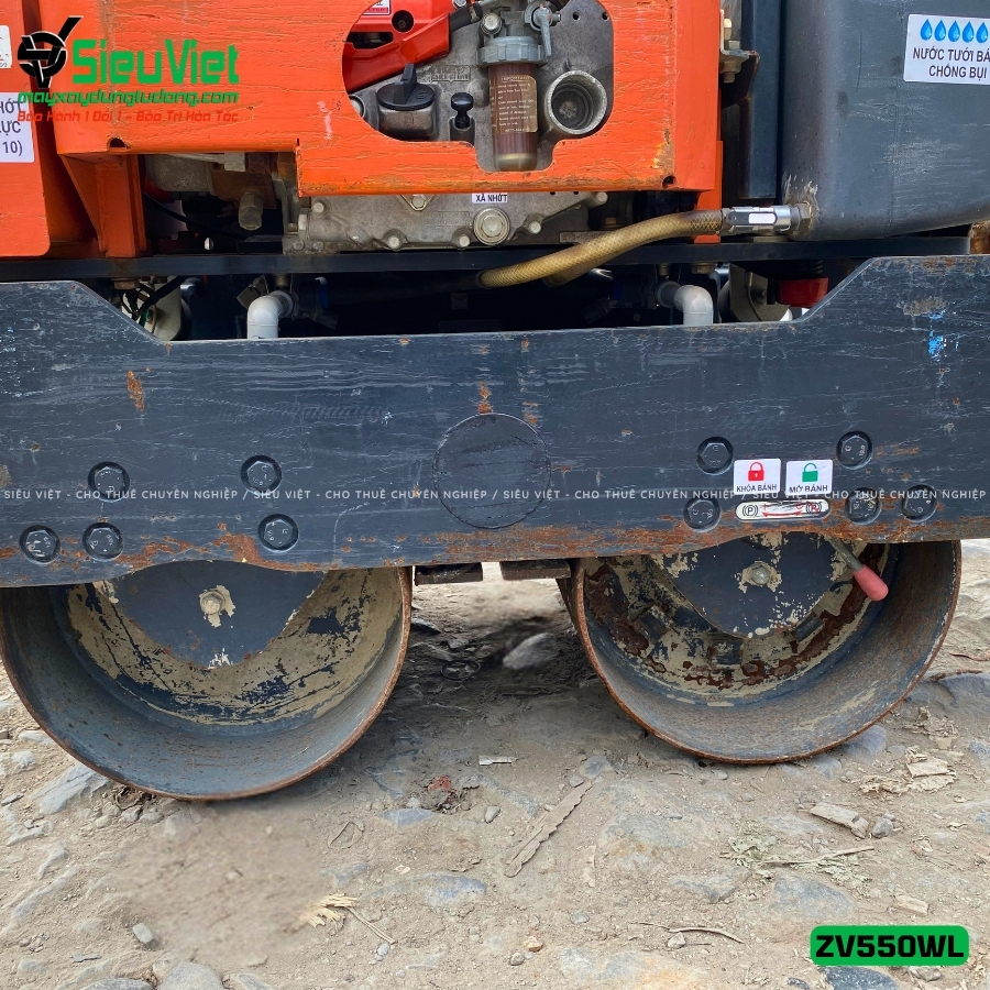 Cơ cấu khung gầm xe lu rung dắt tay Hitachi ZV550WL