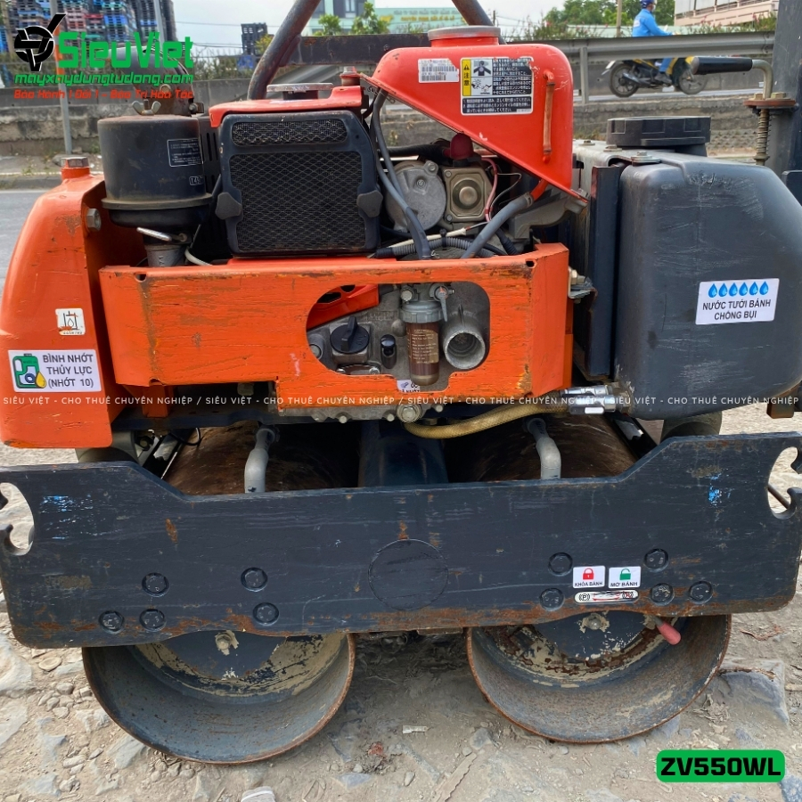 Cơ cấu khung gầm xe lu rung dắt tay Hitachi ZV550WL