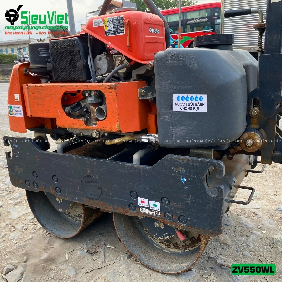 Cơ cấu khung gầm xe lu rung dắt tay Hitachi ZV550WL
