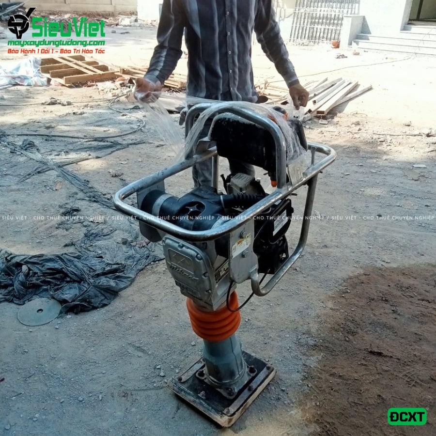 Máy đầm cóc xăng 55kg - 65kg giao thuê tháng