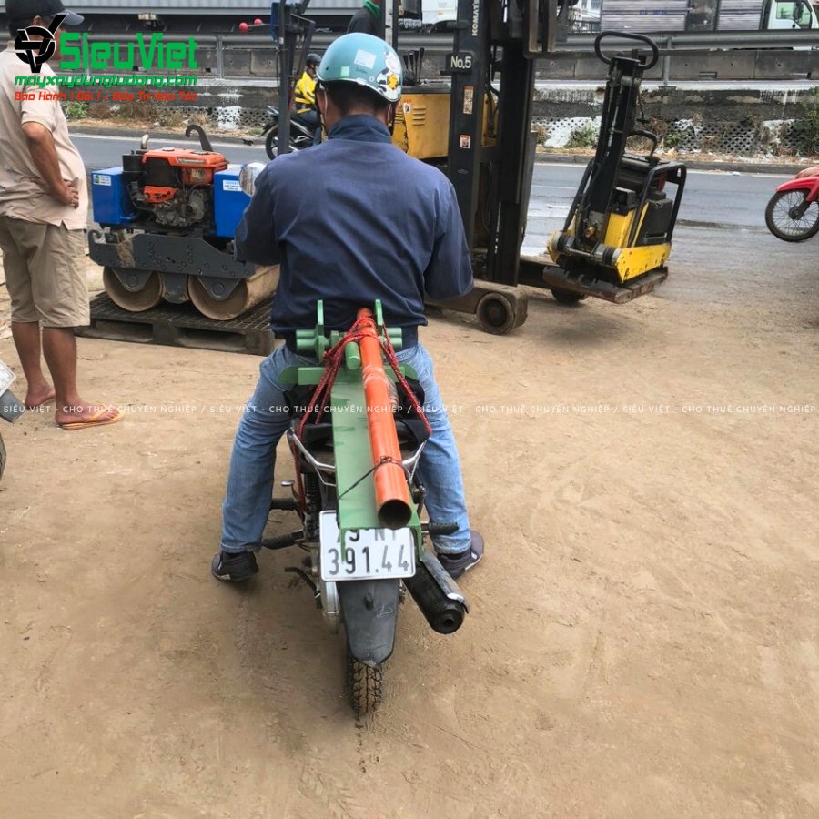 Dụng cụ uốn sắt cầm tay