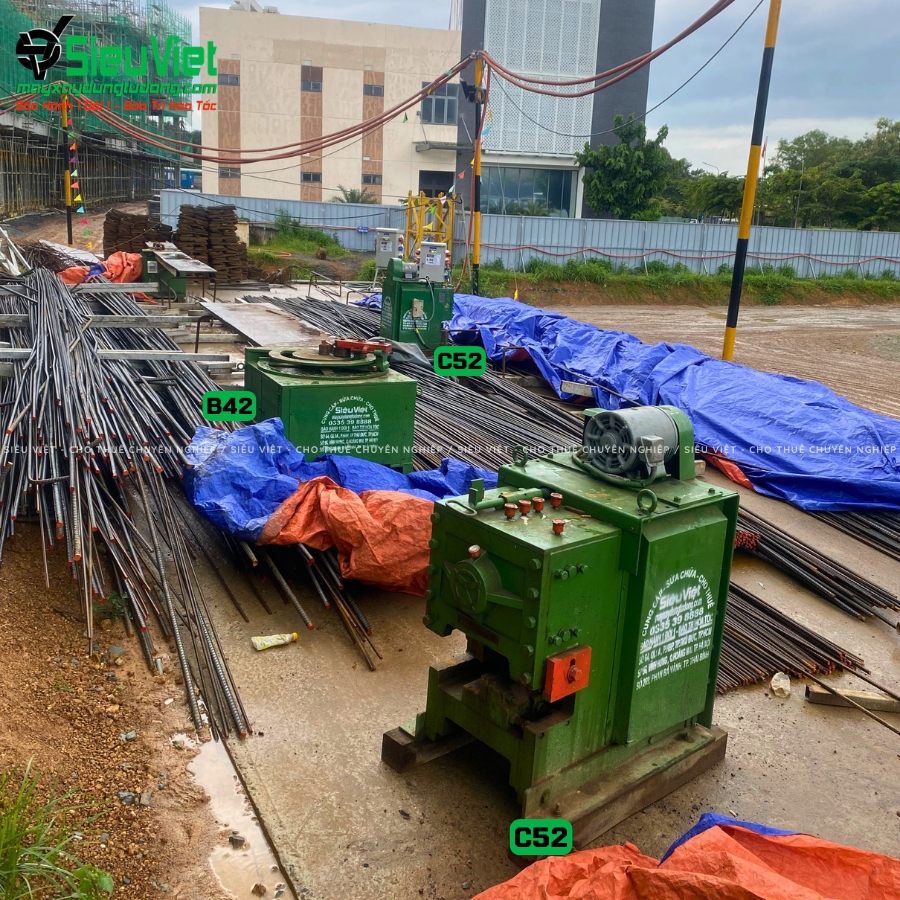 Giao thuê tháng máy cắt sắt C52 Nhật Bản